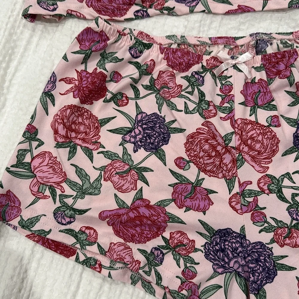 Thalia Sodi matching pink and purple peony set NWOT